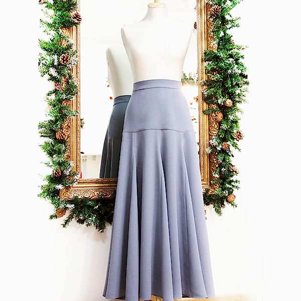 Индивидуальный пошив юбок в Ростове: недорого и качественно