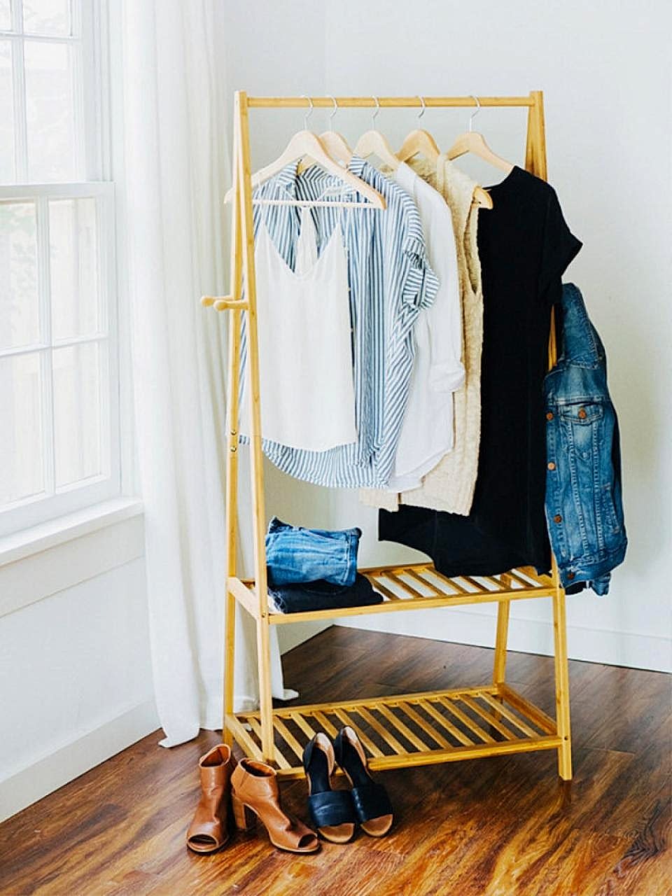 Гардеробная капсула - отличное решение для современного человека